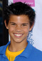 He used to live in michigan and his.. Daily life - About me & friends - taylor lautner
